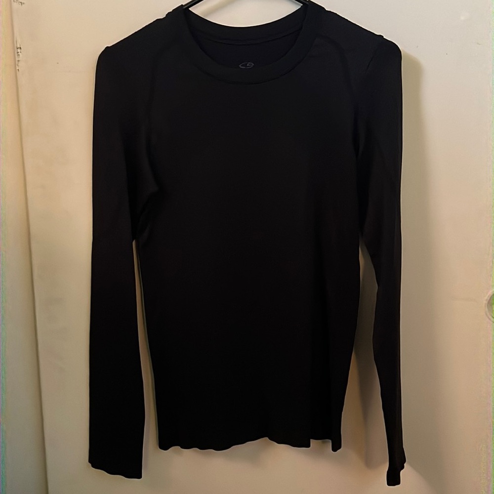 Athletic black long sleeve shirt